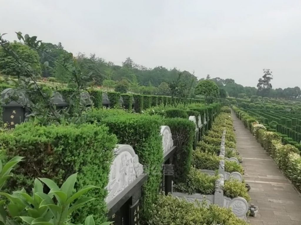 成都市皇恩寺陵园，承吸明清建筑之精髓，融汇现代建筑之技艺